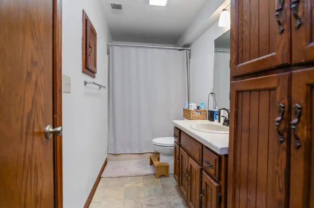 Photo 4 of Multi family home for sale at 930 Abrams St, Green Bay, WI 54302 | MLS# 50333777 | Listing updated on 2026-10-05