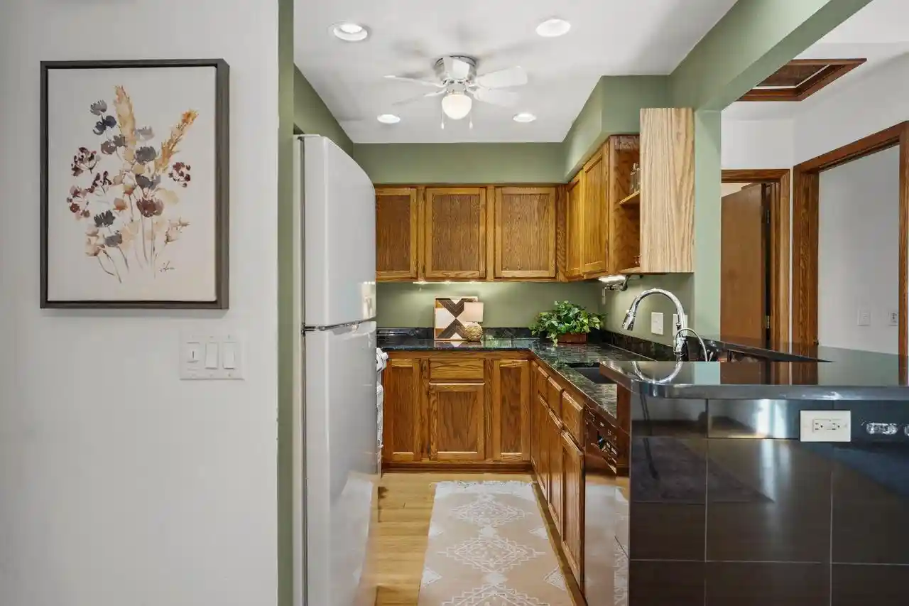 Photo 2 of Condo for sale at 15 Hickory Holw Dr, Madison, WI 53705 | MLS# 2034036 | Listing updated on 2026-10-07