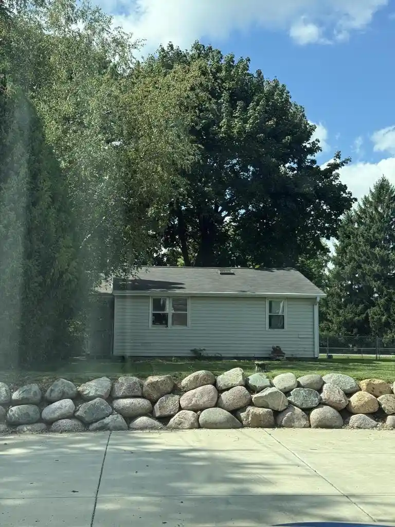 Photo 2 of Single family home for sale at W342n4868 Oak Ln, Nashotah, WI 53058 | MLS# 1983415 | Listing updated on 2026-10-05