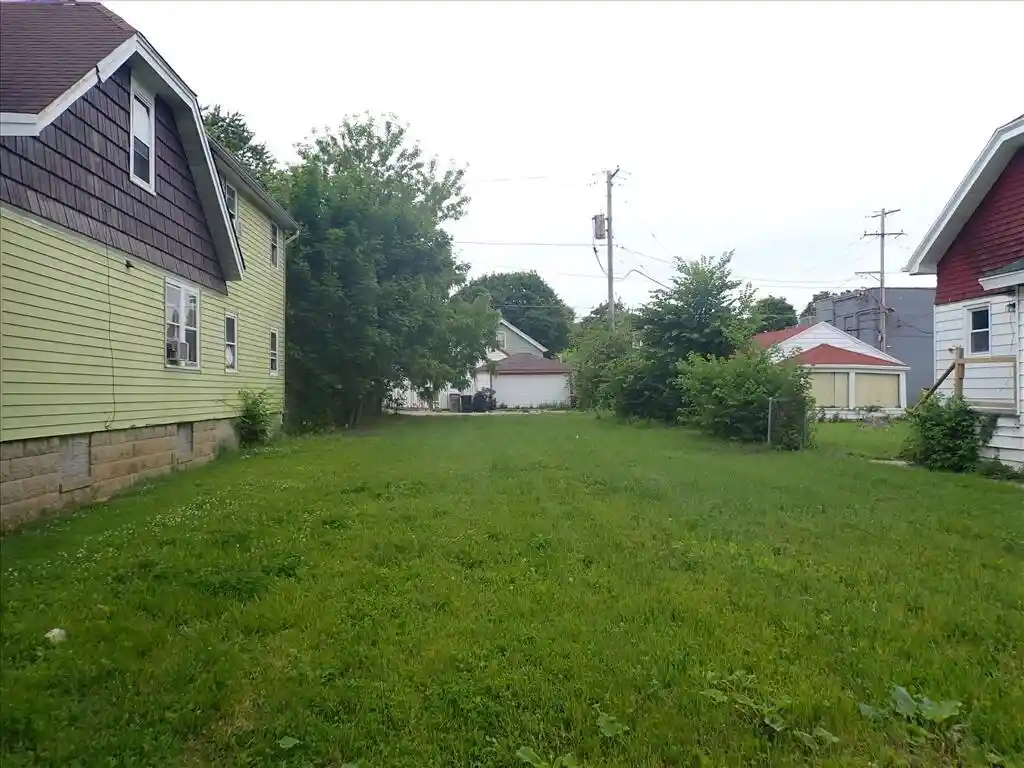 Land for sale at 3053 N 46th Street, Milwaukee, WI 53210 | MLS# 1983425