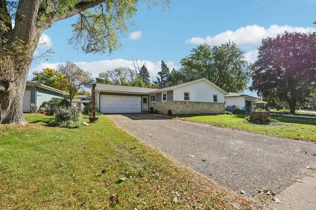 Photo 1 of Single family home for sale at 17 St Albans Ave, Madison, WI 53714 | MLS# 2034045 | Listing updated on 2026-10-08