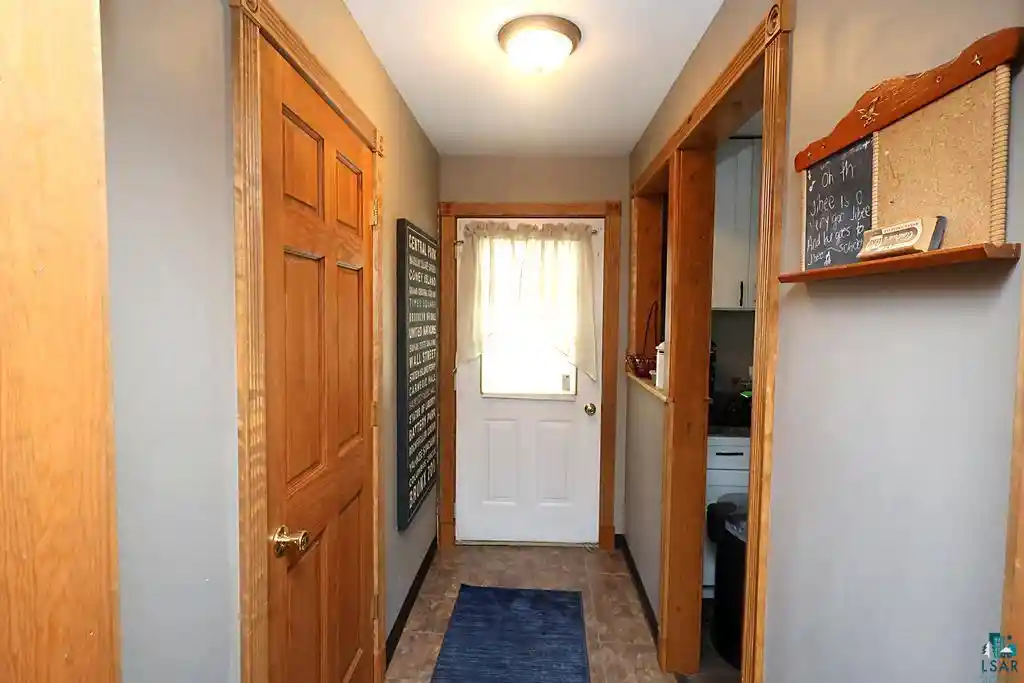 Photo 4 of Single family home for sale at 218 E Bayfield St, Washburn, WI 54891 | MLS# 6128103 | Listing updated on 2026-10-07