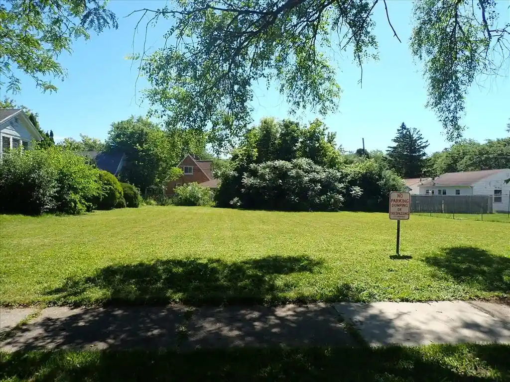 Photo 1 of Land for sale at 4316 N 37th Street, Milwaukee, WI 53216 | MLS# 1983429 | Listing updated on 2026-10-05