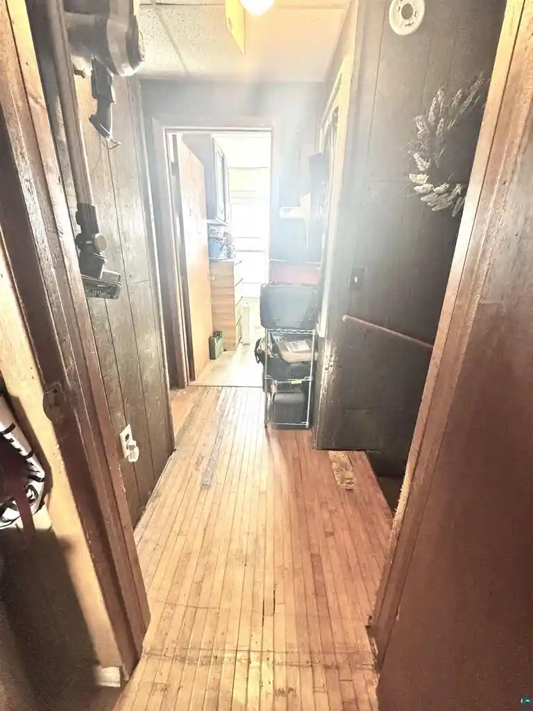 Photo 3 of Single family home for sale at 1919 Butler Ave, Superior, WI 54880 | MLS# 6127953 | Listing updated on 2026-10-05