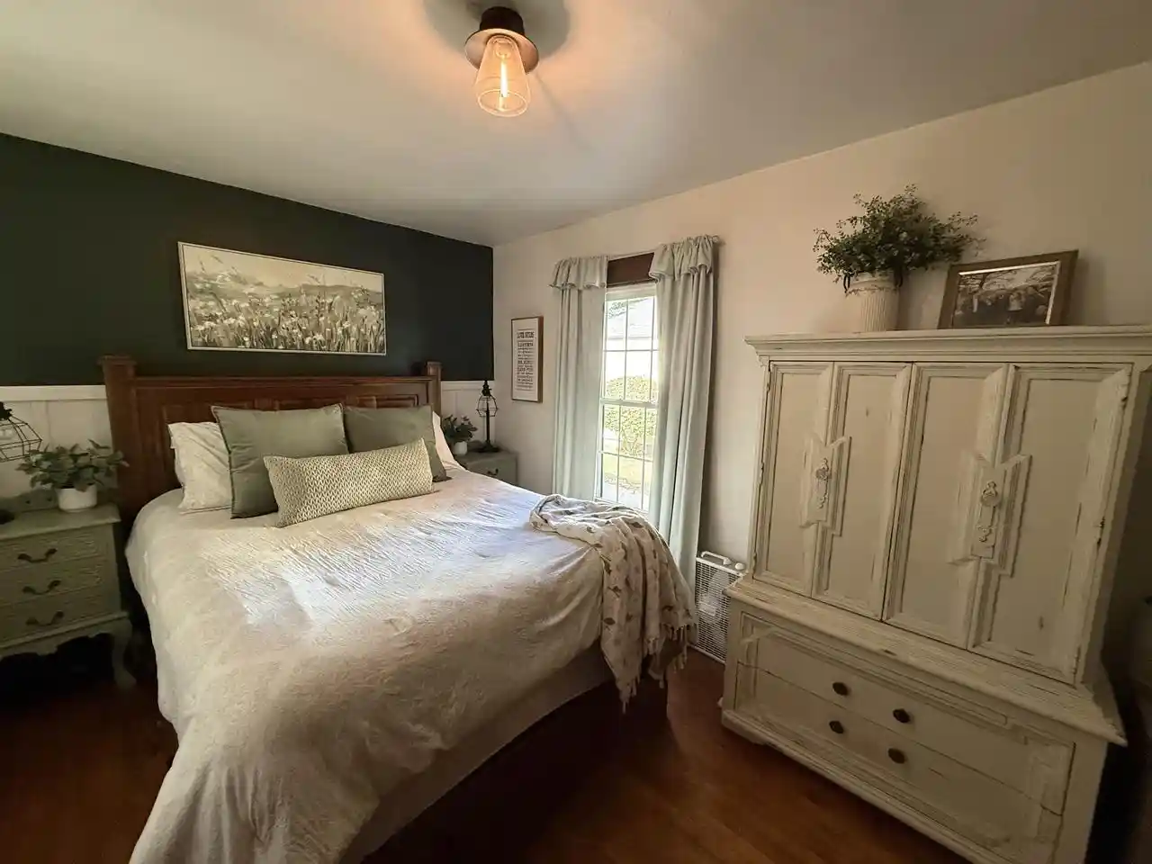 Photo 4 of Single family home for sale at 911 S Evergreen St, Shawano, WI 54166 | MLS# 50333781 | Listing updated on 2026-10-06
