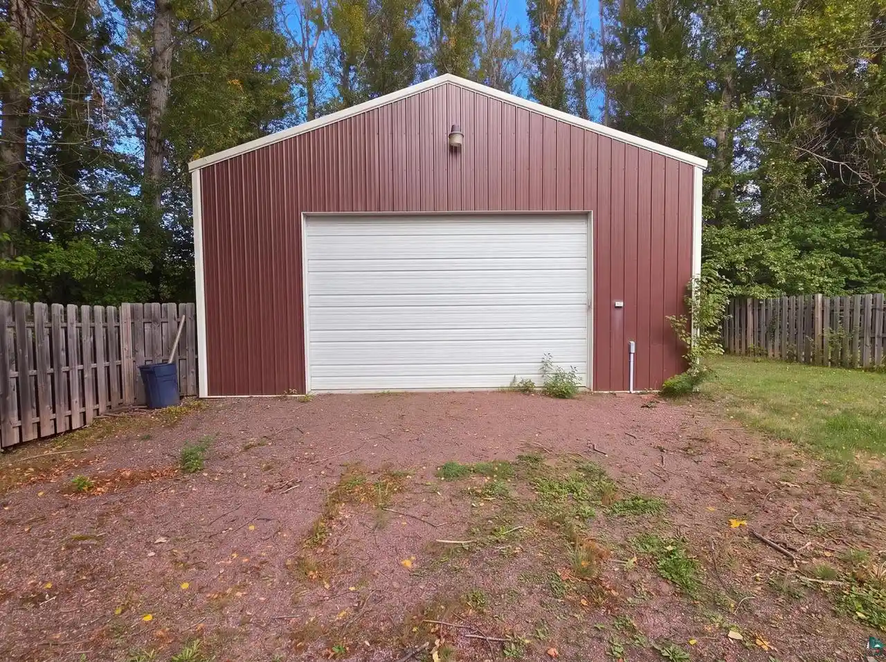 Photo 3 of Single family home for sale at 500 19th Avenue W, Ashland, WI 54806 | MLS# 6128064 | Listing updated on 2026-10-05