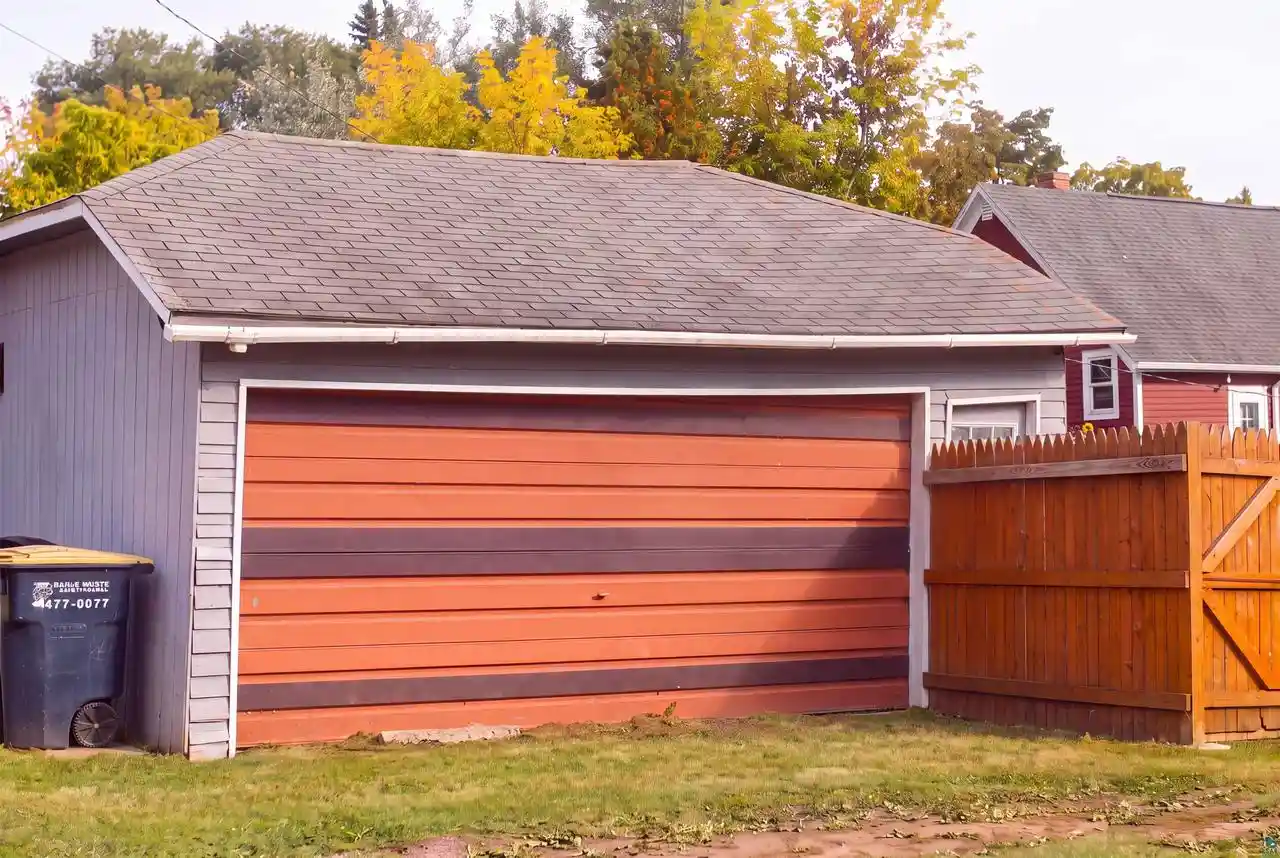 Photo 4 of Single family home for sale at 310 14th Avenue W, Ashland, WI 54806 | MLS# 6128322 | Listing updated on 2026-10-06