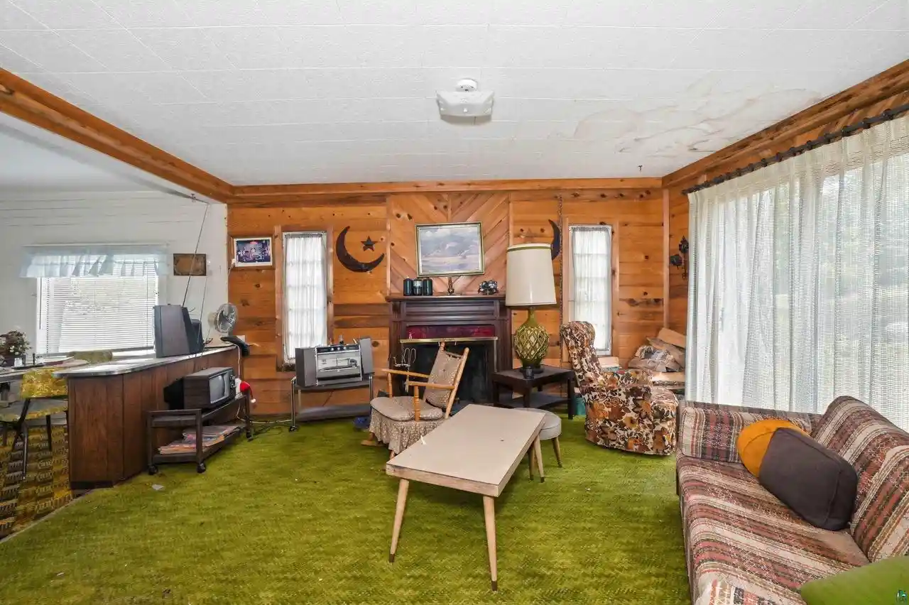 Photo 4 of Single family home for sale at 8075 S Dowling Lk Rd E, Superior, WI 54880 | MLS# 6127955 | Listing updated on 2026-10-07