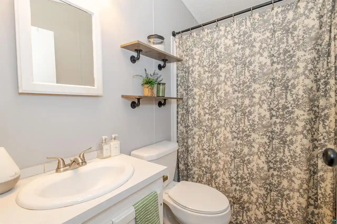 Photo 2 of Single family home for sale at 4699 E Eskelson Rd, Superior, WI 54880 | MLS# 6128247 | Listing updated on 2026-10-08