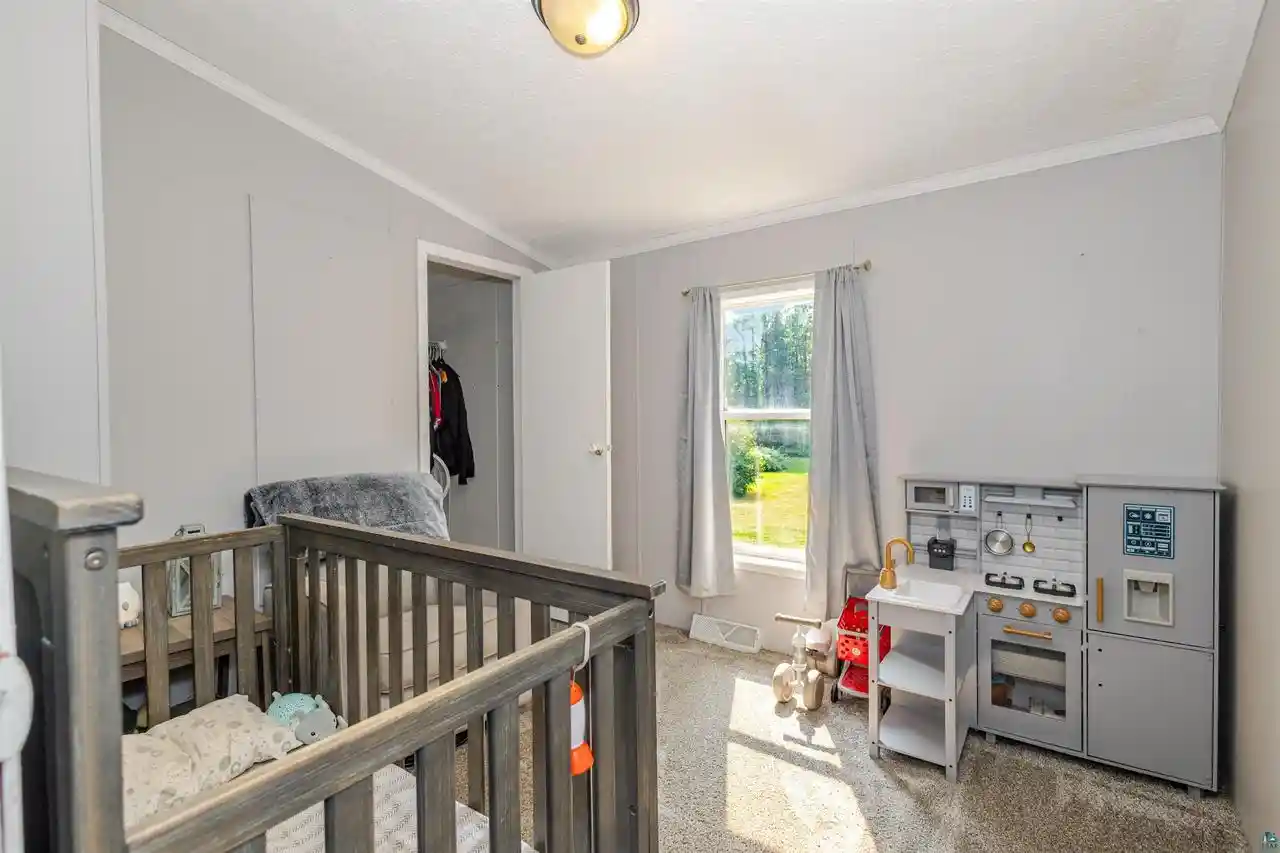 Photo 3 of Single family home for sale at 4699 E Eskelson Rd, Superior, WI 54880 | MLS# 6128247 | Listing updated on 2026-10-08
