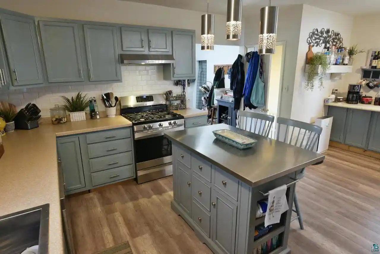 Photo 3 of Single family home for sale at 2113 5th Street E, Ashland, WI 54806 | MLS# 6128270 | Listing updated on 2026-10-05
