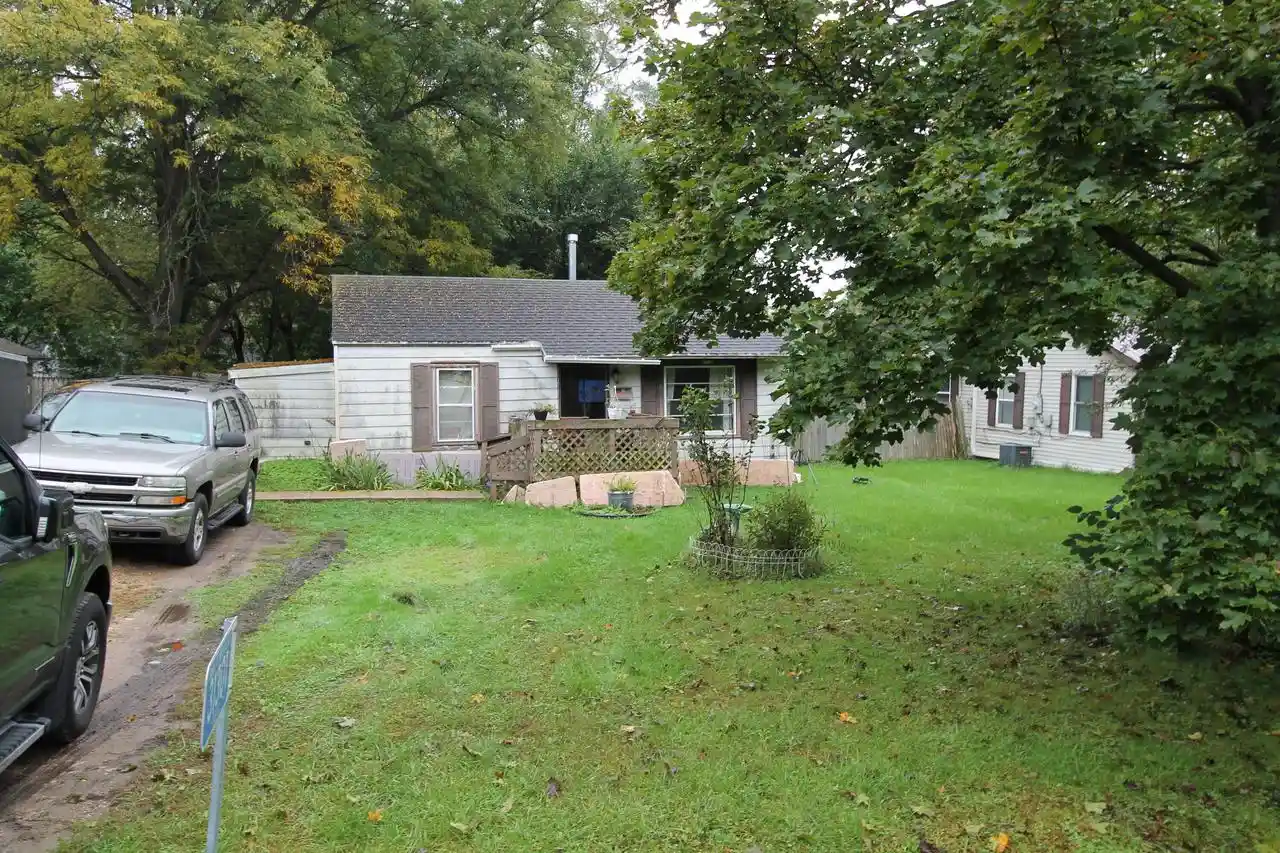 Photo 1 of Single family home for sale at 31301 71st Street, Salem, WI 53168 | MLS# 1983435 | Listing updated on 2026-10-07