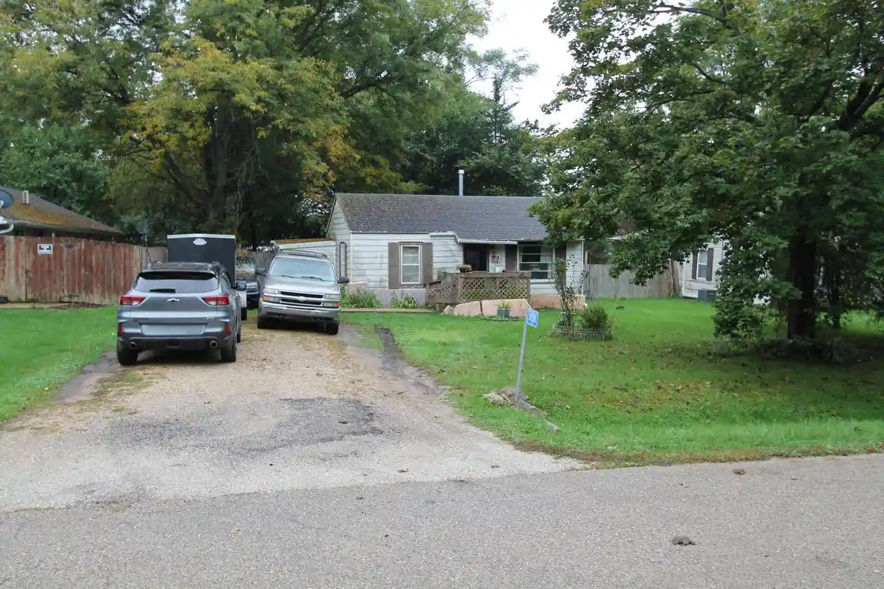 Photo 4 of Single family home for sale at 31301 71st Street, Salem, WI 53168 | MLS# 1983435 | Listing updated on 2026-10-07