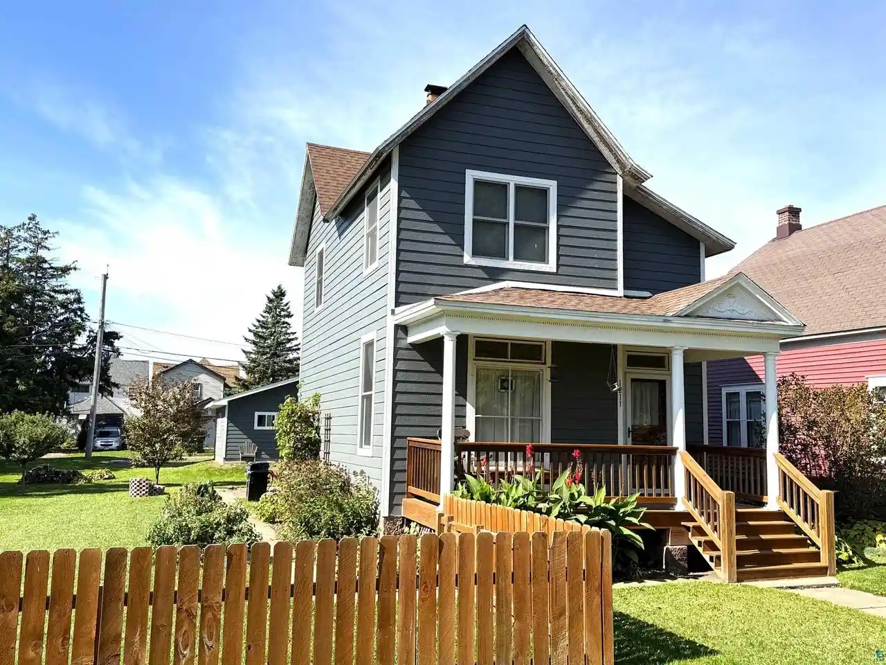 Photo 1 of Single family home for sale at 1211 Weeks Ave, Superior, WI 54880 | MLS# 6128196 | Listing updated on 2026-10-05