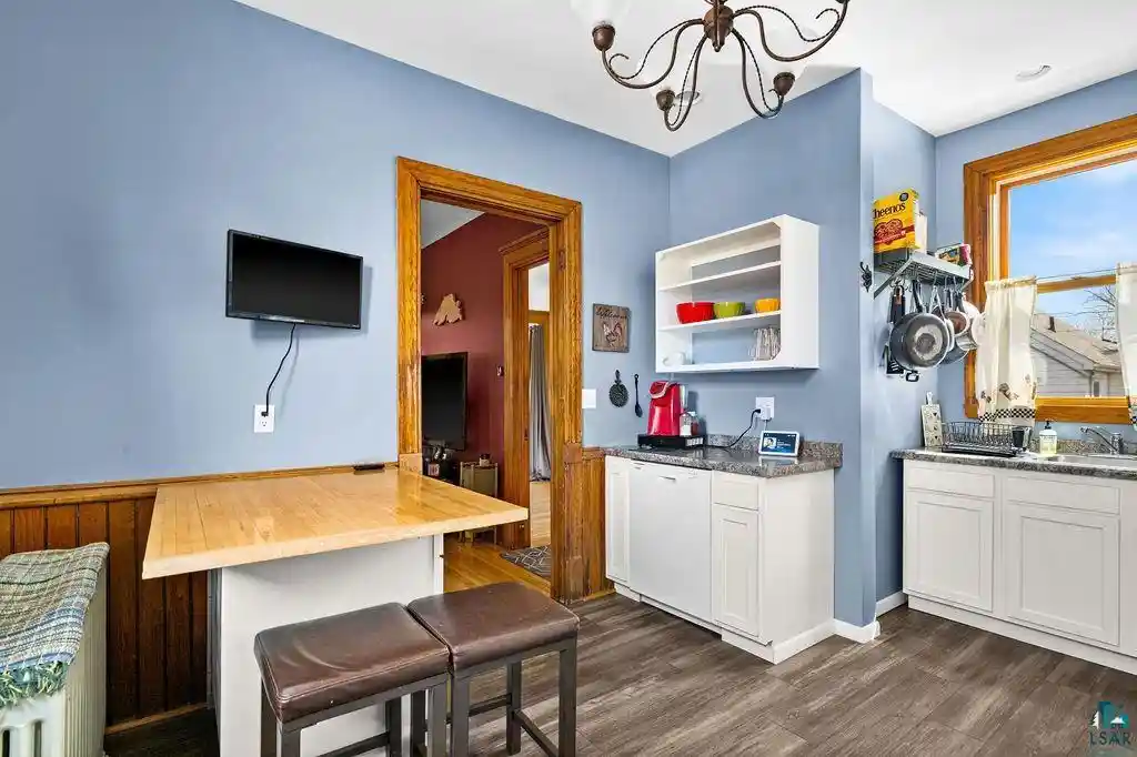 Photo 4 of Single family home for sale at 1211 Weeks Ave, Superior, WI 54880 | MLS# 6128196 | Listing updated on 2026-10-05
