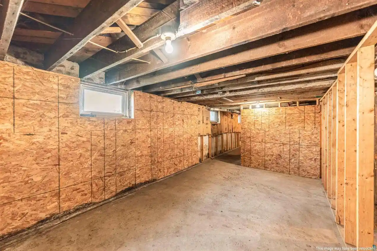 Photo 3 of Single family home for sale at 510 5th Avenue E, Ashland, WI 54806 | MLS# 6127988 | Listing updated on 2026-10-05