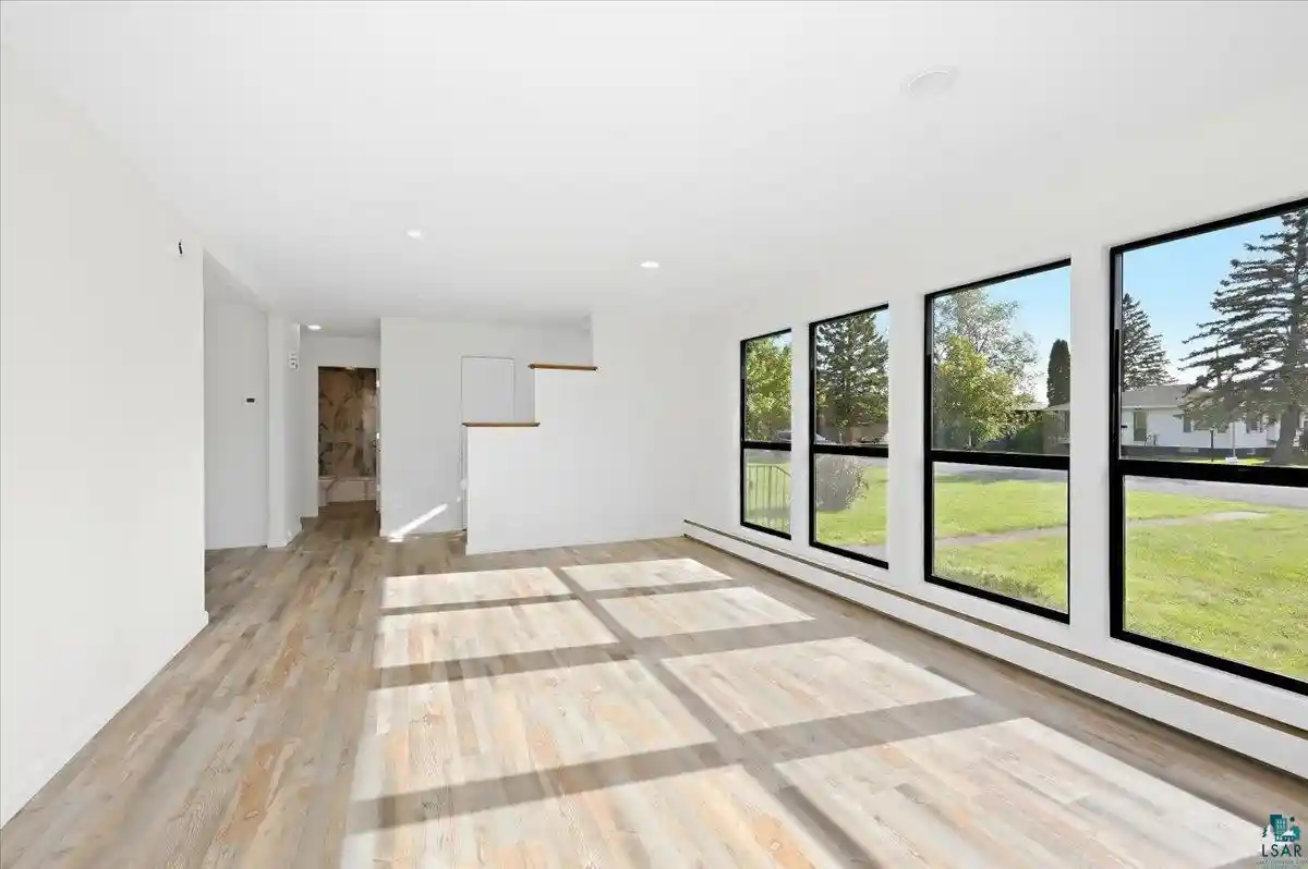 Photo 3 of Single family home for sale at 1309 E 7th Street, Superior, WI 54880 | MLS# 6128023 | Listing updated on 2026-10-08