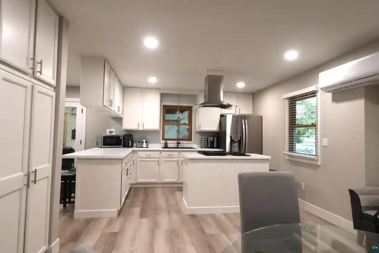 Photo 4 of Single family home for sale at 914 3rd Avenue E, Ashland, WI 54806 | MLS# 6128094 | Listing updated on 2026-10-05