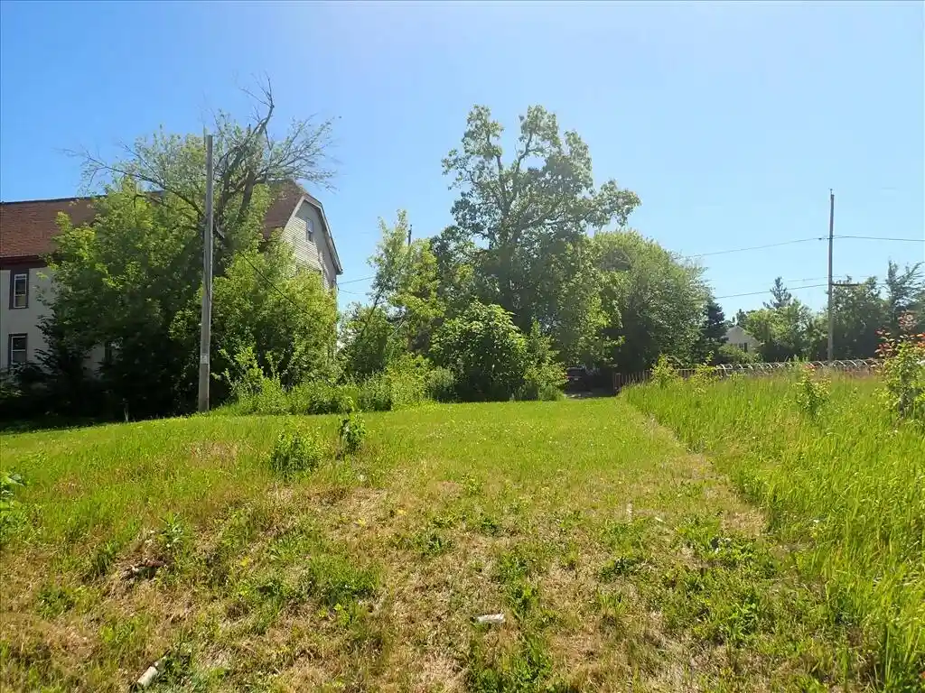 Photo 1 of Land for sale at 1944 N 30th Street, Milwaukee, WI 53208 | MLS# 1983441 | Listing updated on 2026-10-05