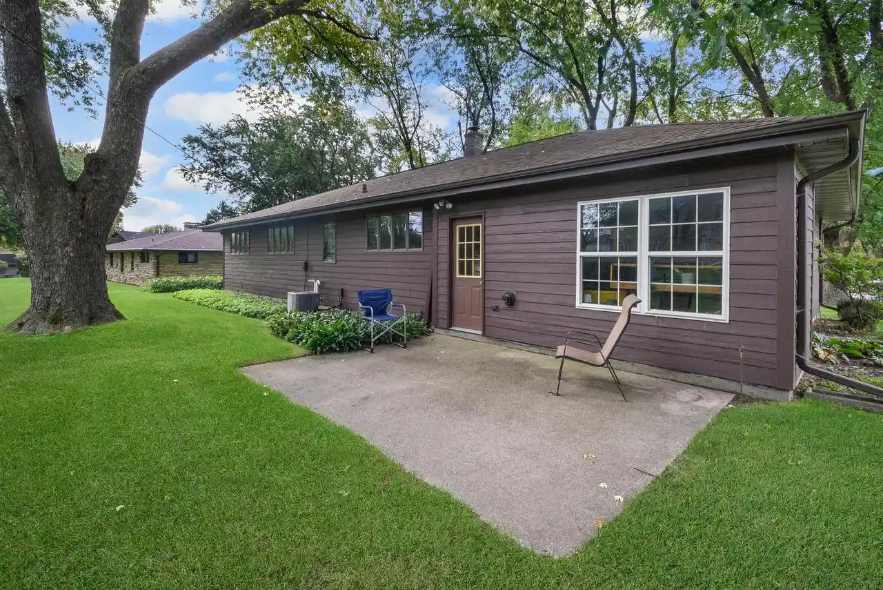 Photo 3 of Single family home for sale at 1904 Chestnut St, West Bend, WI 53095 | MLS# 1983437 | Listing updated on 2026-10-05