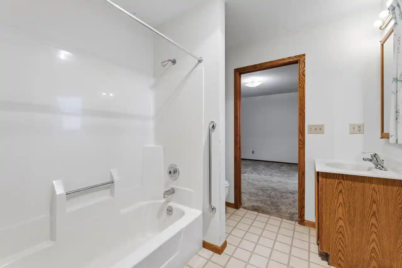 Photo 3 of Single family home for sale at 11619 Plituweit Rd, Caledonia, MN 55921 | MLS# 1983442 | Listing updated on 2026-10-06