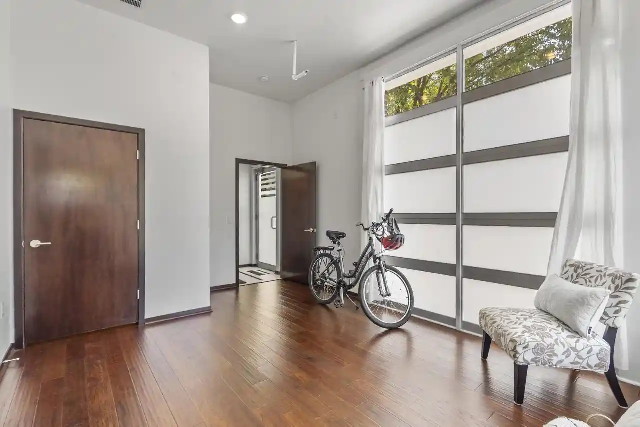Photo 3 of Condo for sale at 23 N Livingston St, Madison, WI 53703 | MLS# 2034056 | Listing updated on 2026-10-22