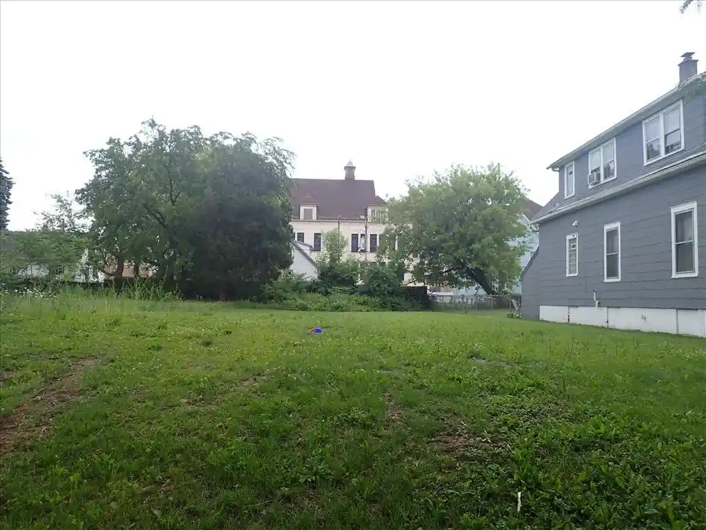Photo 1 of Land for sale at 2856 N 16th Street, Milwaukee, WI 53206 | MLS# 1983466 | Listing updated on 2026-10-05