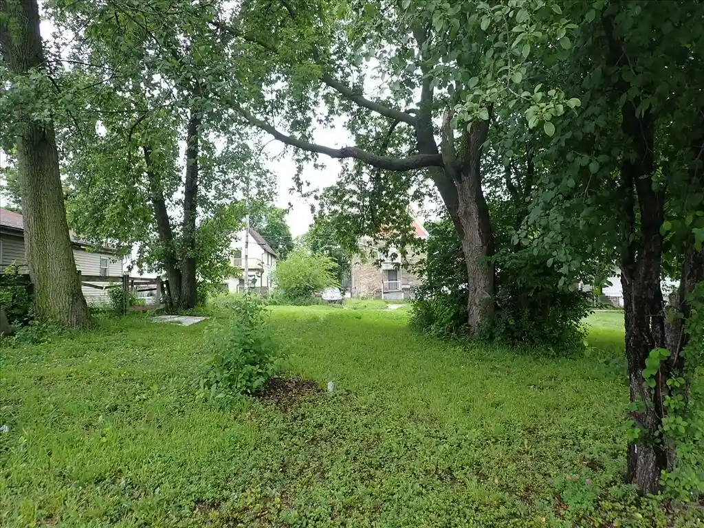 Photo 1 of Land for sale at 2327 N 8th Street, Milwaukee, WI 53206 | MLS# 1983471 | Listing updated on 2026-10-05
