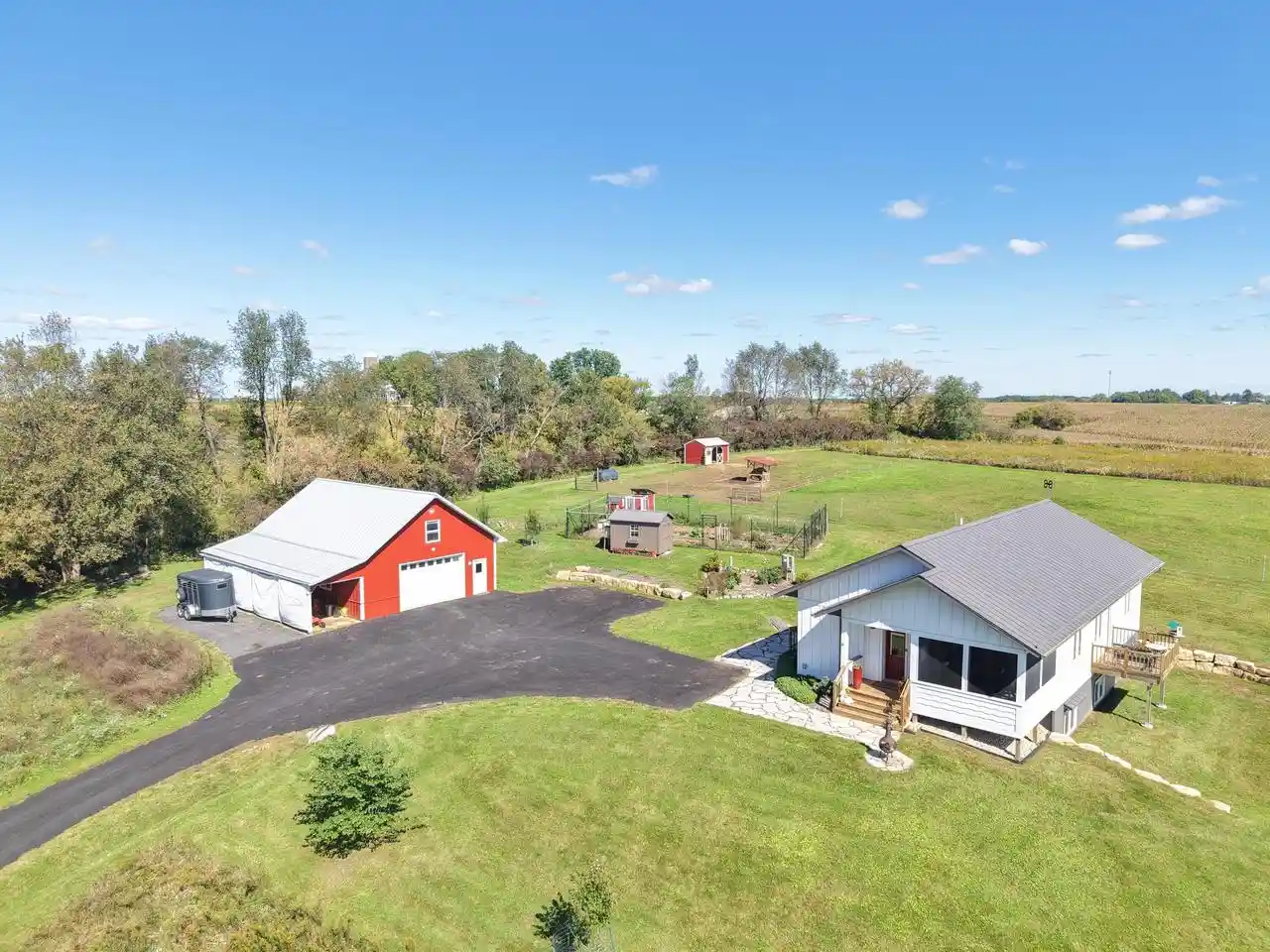 Photo 1 of Single family home for sale at S3874 Bakkom Rd, Viroqua, WI 54665 | MLS# 1983472 | Listing updated on 2026-10-05