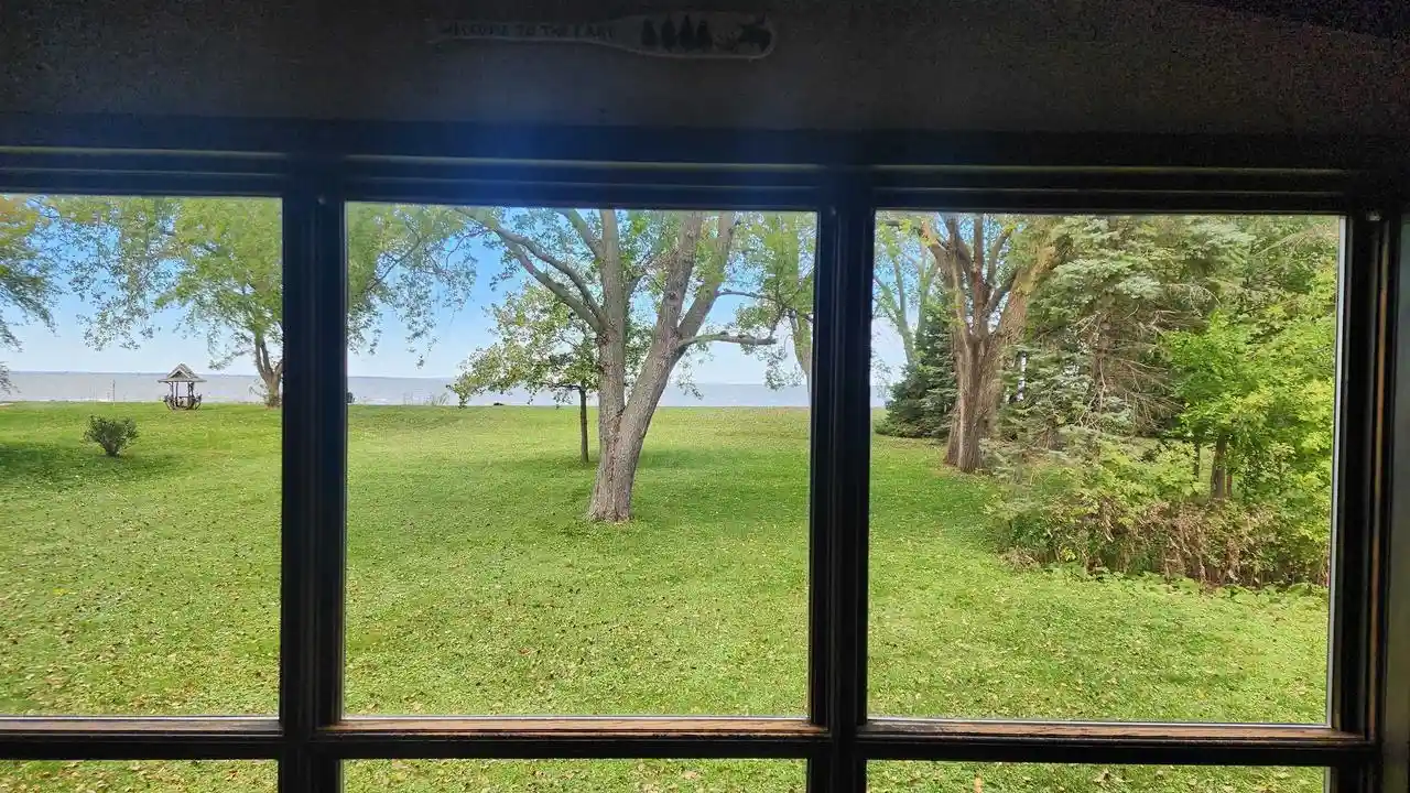 Photo 3 of Single family home for sale at 2829 E Shore Dr, Green Bay, WI 54302 | MLS# 50333788 | Listing updated on 2026-10-08
