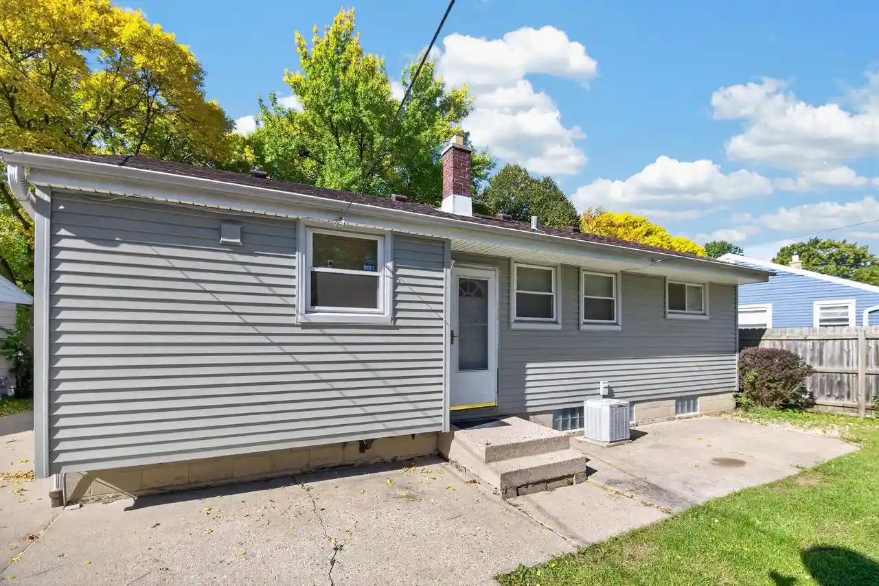 Photo 1 of Single family home for sale at 5260 N 82nd Court, Milwaukee, WI 53218 | MLS# 1983478 | Listing updated on 2026-10-10