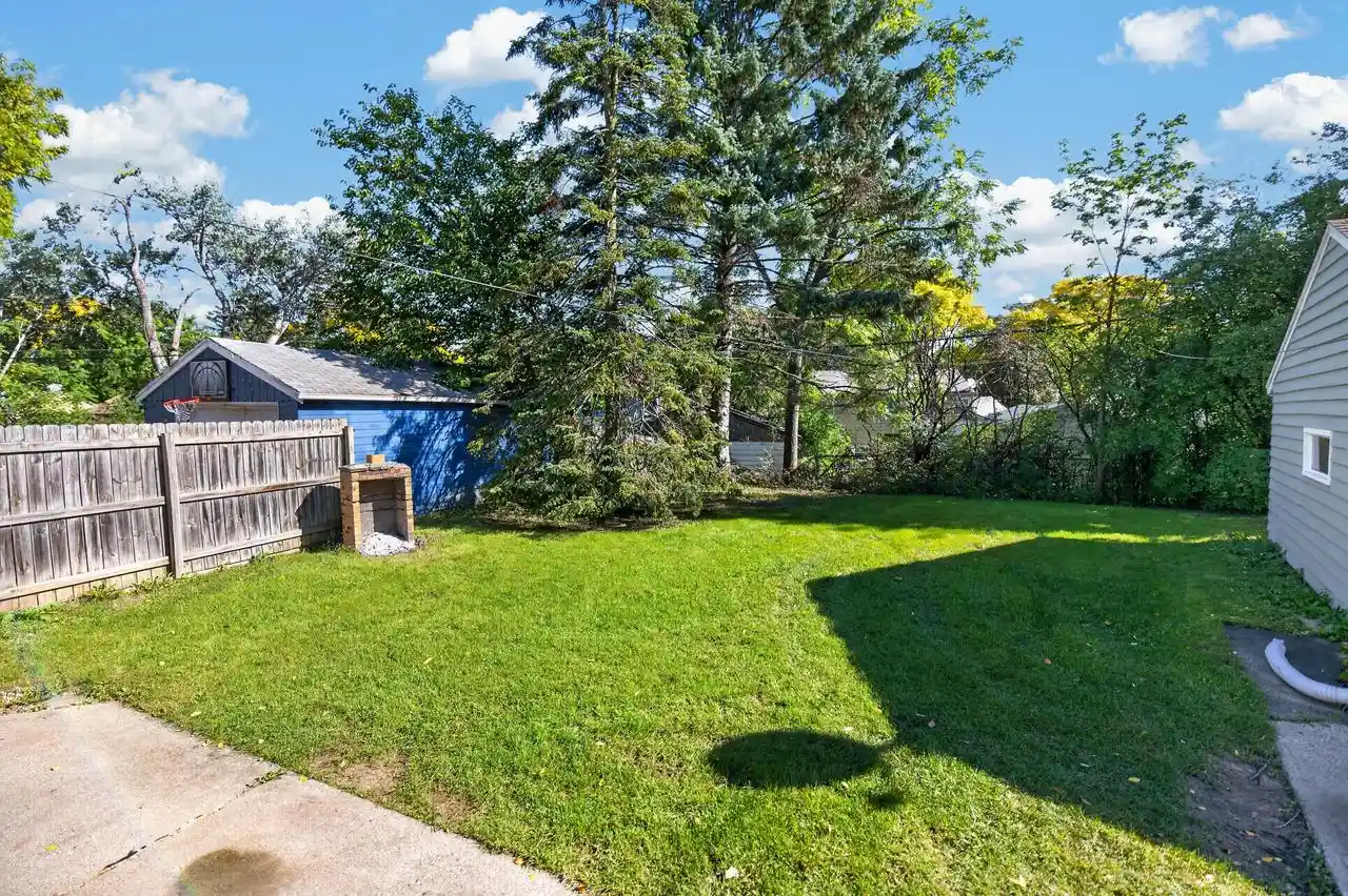 Photo 2 of Single family home for sale at 5260 N 82nd Court, Milwaukee, WI 53218 | MLS# 1983478 | Listing updated on 2026-10-10