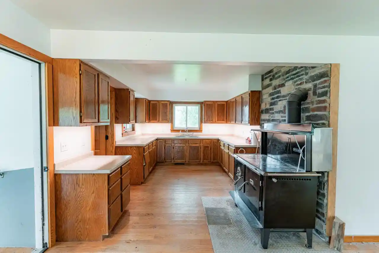 Photo 4 of Single family home for sale at W8686 Cottonville Ave, Wautoma, WI 54982 | MLS# 1983499 | Listing updated on 2026-10-05
