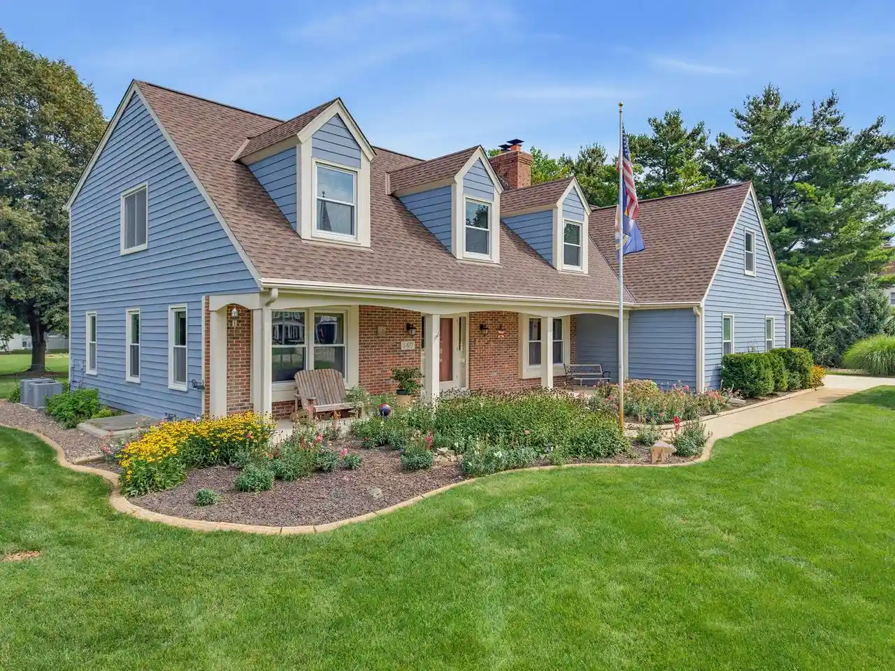 Single family home for sale at 149 Hickory Dr, Delafield, WI 53018 | MLS# 1983512