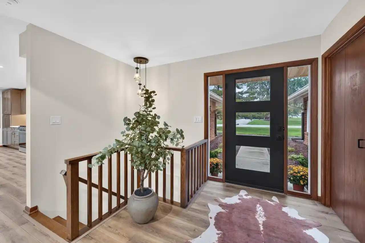 Photo 3 of Single family home for sale at 3330 Taurus Dr, Caledonia, WI 53406 | MLS# 1983516 | Listing updated on 2026-10-06