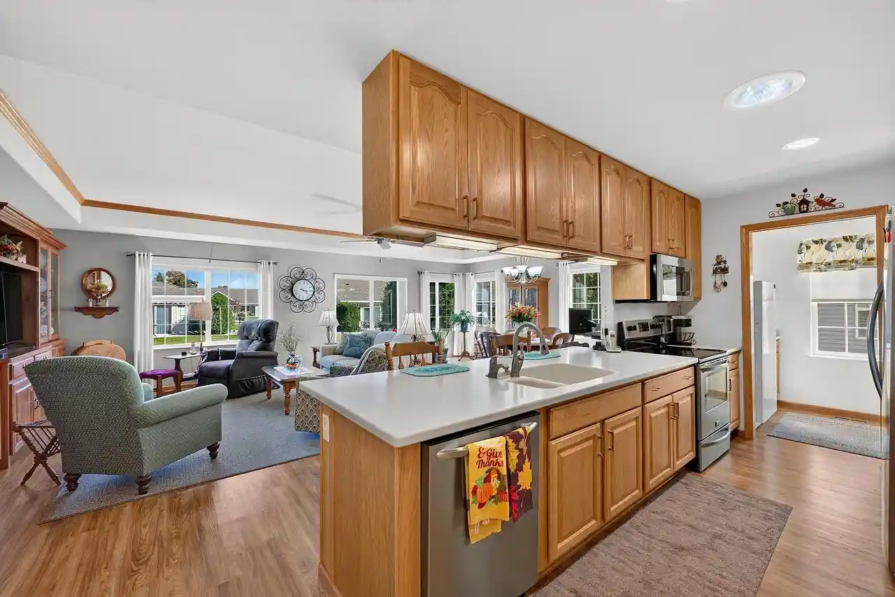 Photo 2 of Condo for sale at 458 Simon Dr, Hartford, WI 53027 | MLS# 1983519 | Listing updated on 2026-10-06