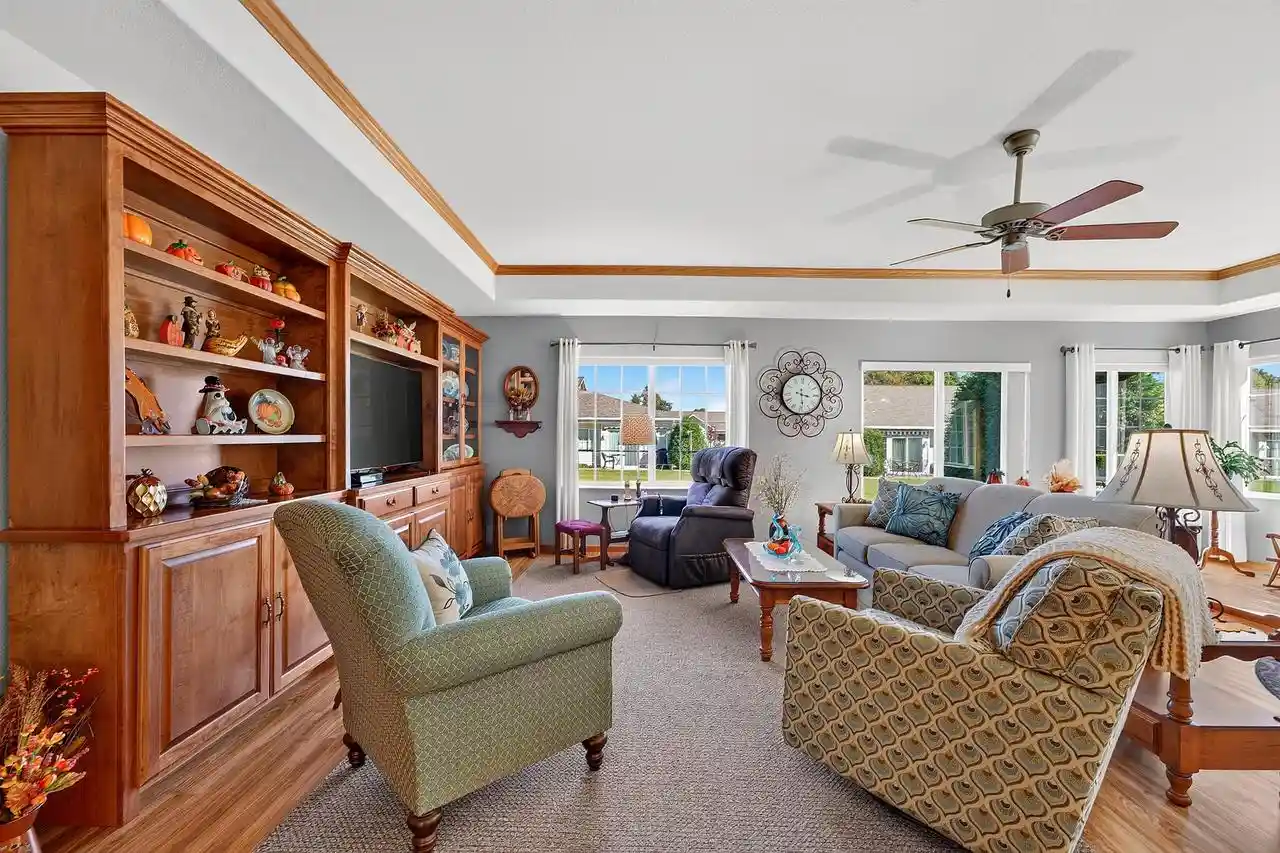 Photo 4 of Condo for sale at 458 Simon Dr, Hartford, WI 53027 | MLS# 1983519 | Listing updated on 2026-10-06