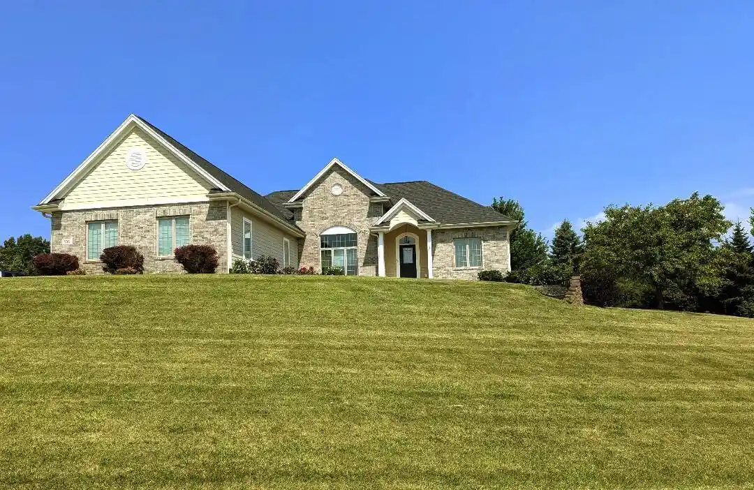 Photo 3 of Single family home for sale at 5765 Stefanie Way, Caledonia, WI 53108 | MLS# 1983518 | Listing updated on 2026-10-07