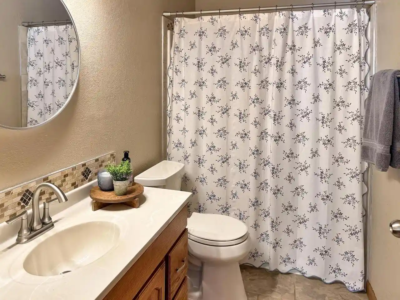 Photo 3 of Single family home for sale at 924 Laurel Ln, Kaukauna, WI 54130 | MLS# 50333794 | Listing updated on 2026-10-07