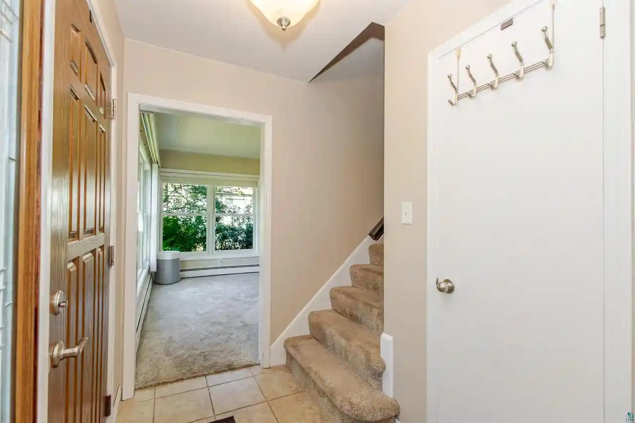 Photo 3 of Single family home for sale at 1007 E 4th Street, Superior, WI 54880 | MLS# 6128346 | Listing updated on 2026-10-09