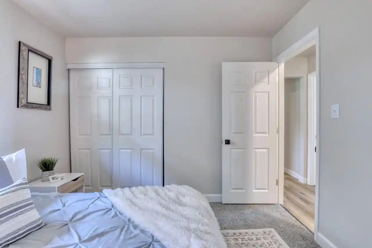 Photo 3 of Single family home for sale at 5406 N Shasta Dr, Glendale, WI 53209 | MLS# 1983531 | Listing updated on 2026-10-10