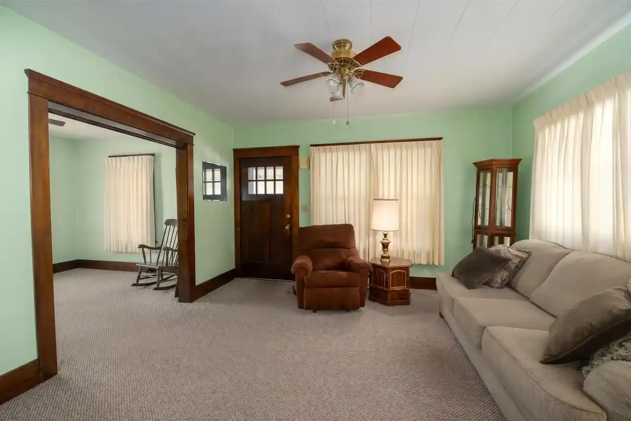 Photo 2 of Single family home for sale at 1422 Ohio St, Oshkosh, WI 54902 | MLS# 50333803 | Listing updated on 2026-10-09