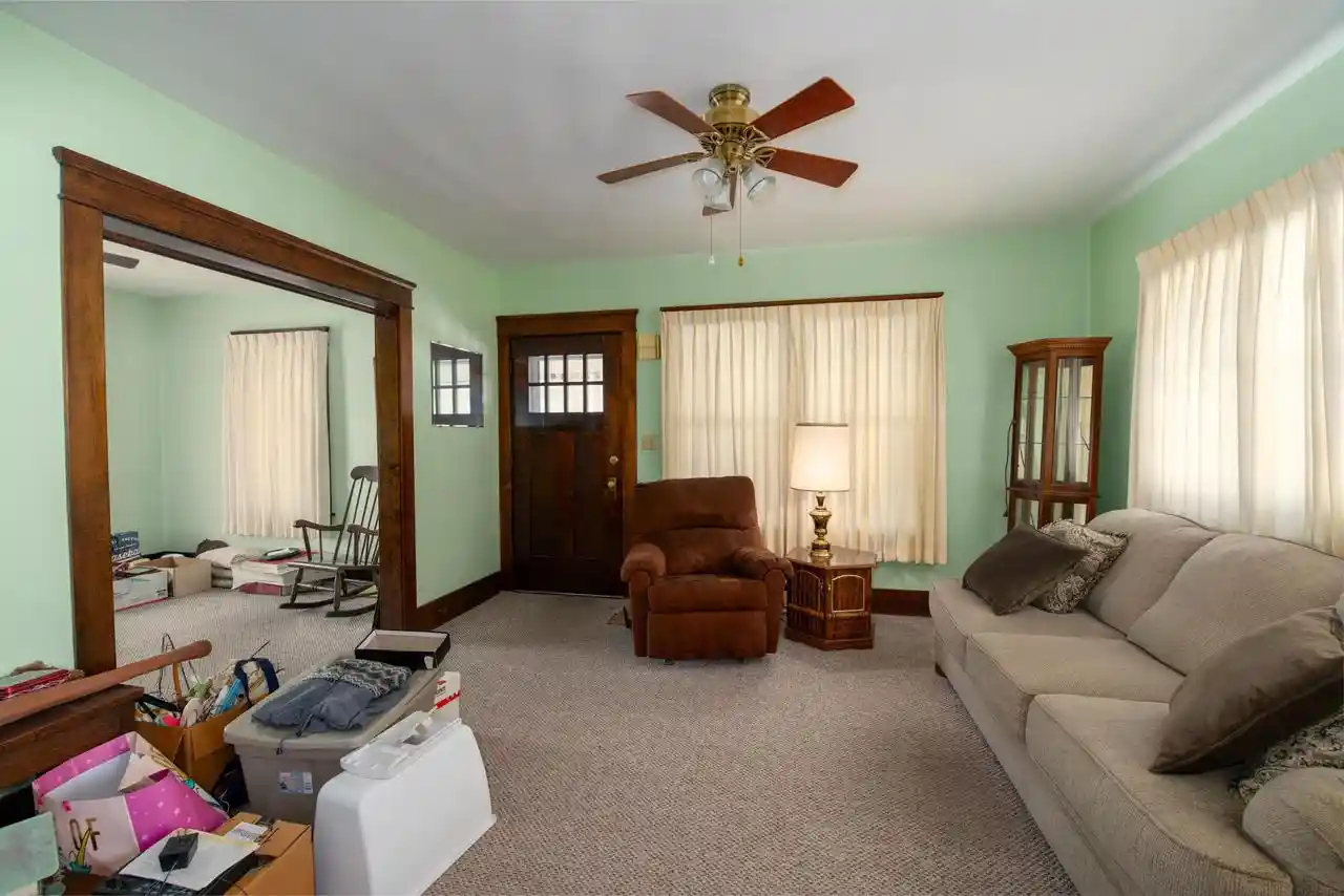 Photo 3 of Single family home for sale at 1422 Ohio St, Oshkosh, WI 54902 | MLS# 50333803 | Listing updated on 2026-10-09