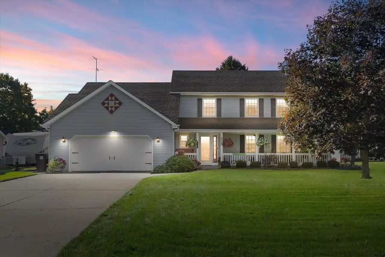 Photo 1 of Single family home for sale at 2225 2nd Street, Kenosha, WI 53140 | MLS# 1983532 | Listing updated on 2026-10-07