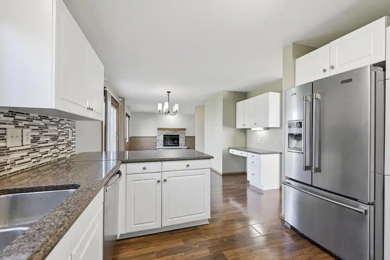 Photo 4 of Single family home for sale at 10360 S Mockingbird Ln, Oak Creek, WI 53154 | MLS# 1983539 | Listing updated on 2026-10-09
