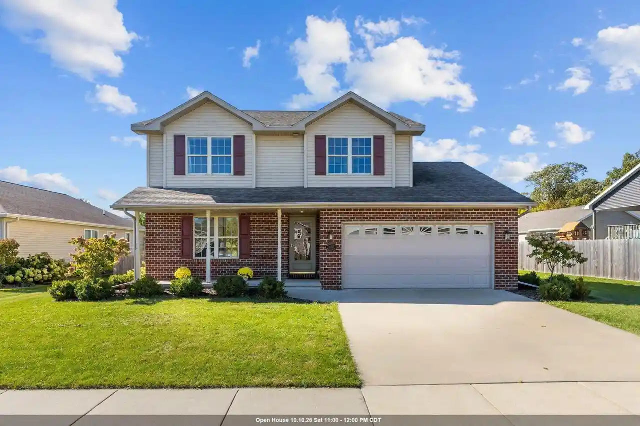 Photo 1 of Single family home for sale at 2505 Marathon Ave, Neenah, WI 54956 | MLS# 50333805 | Listing updated on 2026-10-07