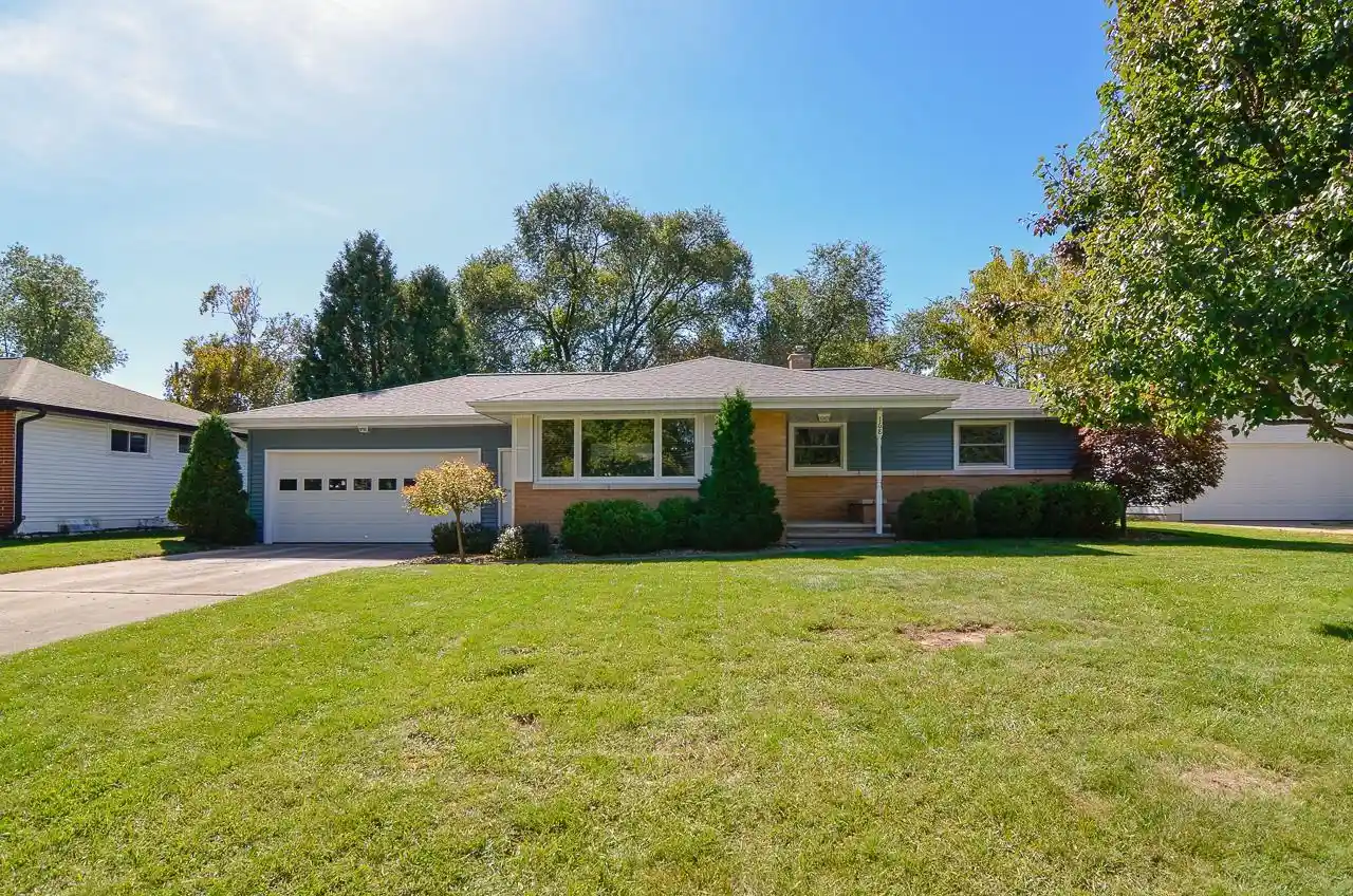 Photo 1 of Single family home for sale at 168 Gwynn St, Green Bay, WI 54301 | MLS# 50333814 | Listing updated on 2026-10-06