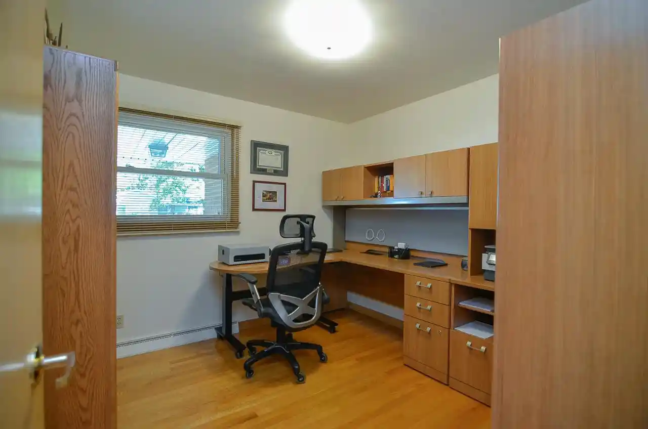 Photo 3 of Single family home for sale at 168 Gwynn St, Green Bay, WI 54301 | MLS# 50333814 | Listing updated on 2026-10-06