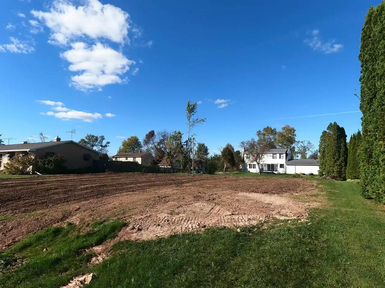 Photo 2 of Land for sale at 2020 Larkspur Dr, Appleton, WI 54915 | MLS# 50333817 | Listing updated on 2026-10-06