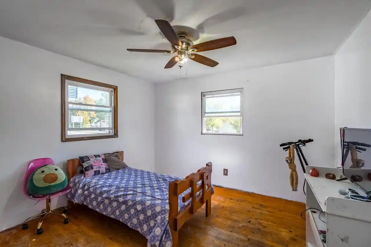 Photo 4 of Single family home for sale at 1500 W Thomas St, Wausau, WI 54401 | MLS# 22604965 | Listing updated on 2026-10-06